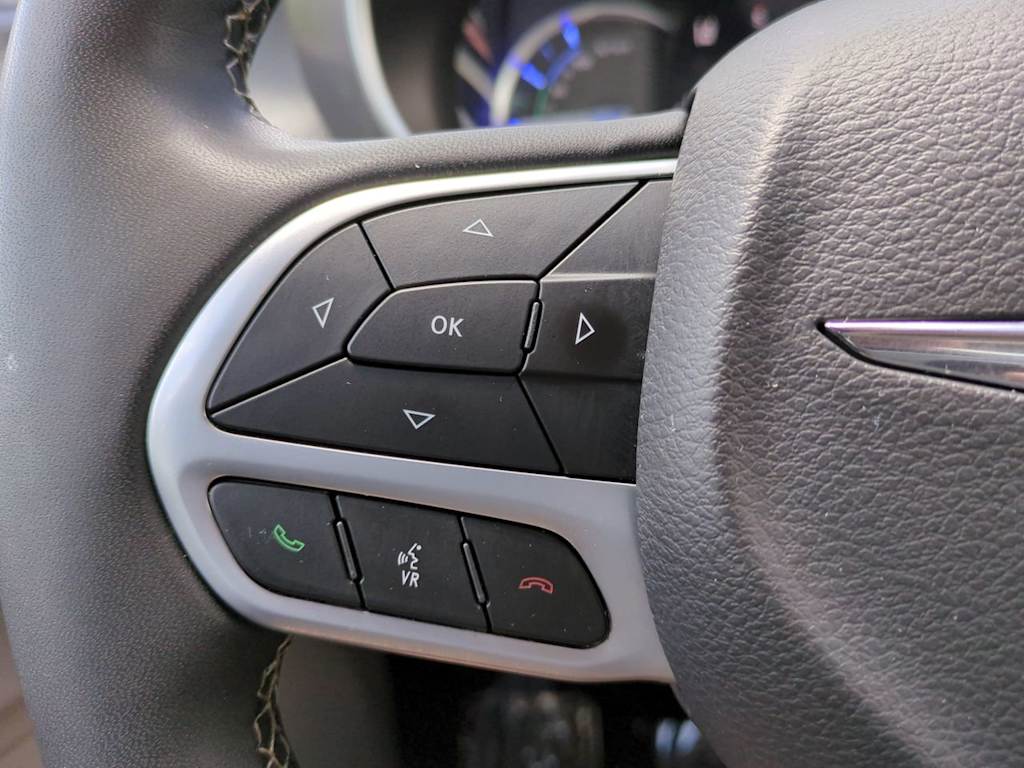 Thumbnail: 2024 Chrysler Pacifica - 27