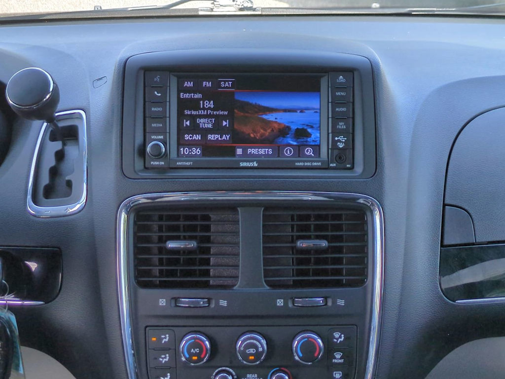 Thumbnail: 2019 Dodge Grand Caravan - 13