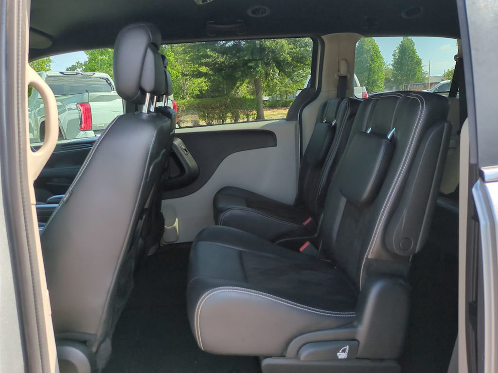 Thumbnail: 2019 Dodge Grand Caravan - 20