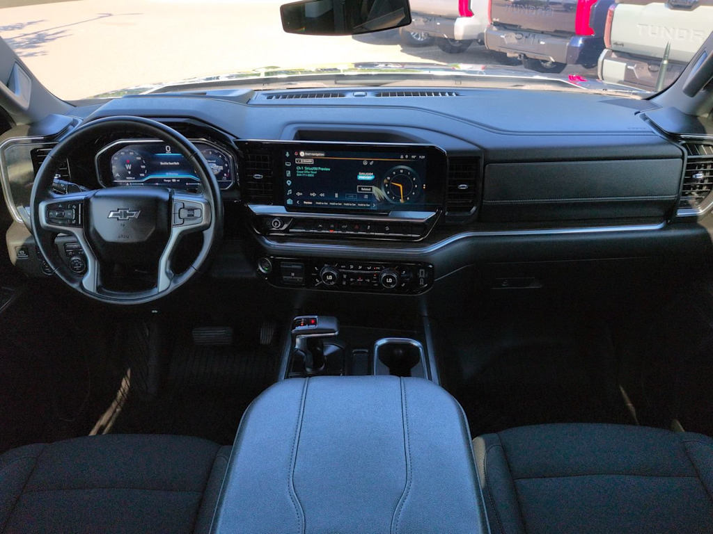 Thumbnail: 2025 Chevrolet Silverado 1500 - 2