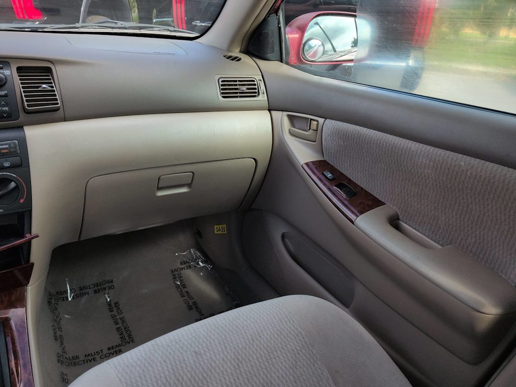 Thumbnail: 2005 Toyota Corolla - 20