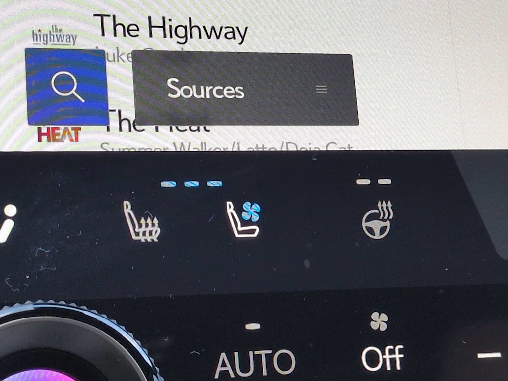 Thumbnail: 2024 Lexus RX - 24