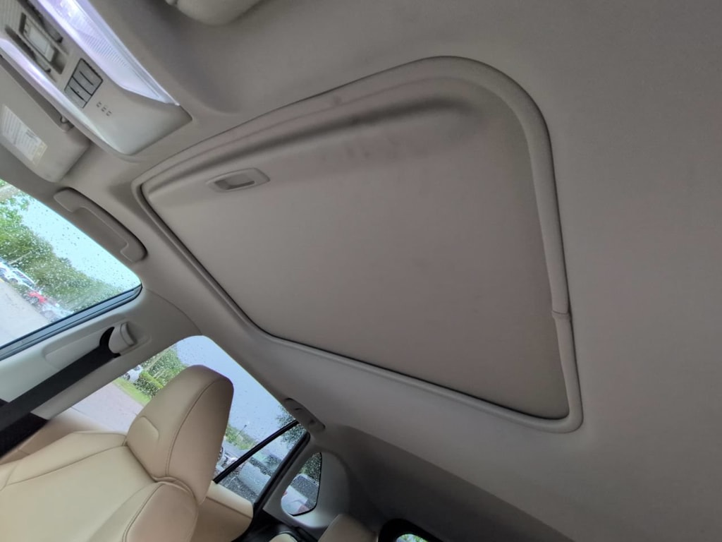 Thumbnail: 2021 Toyota RAV4 - 21