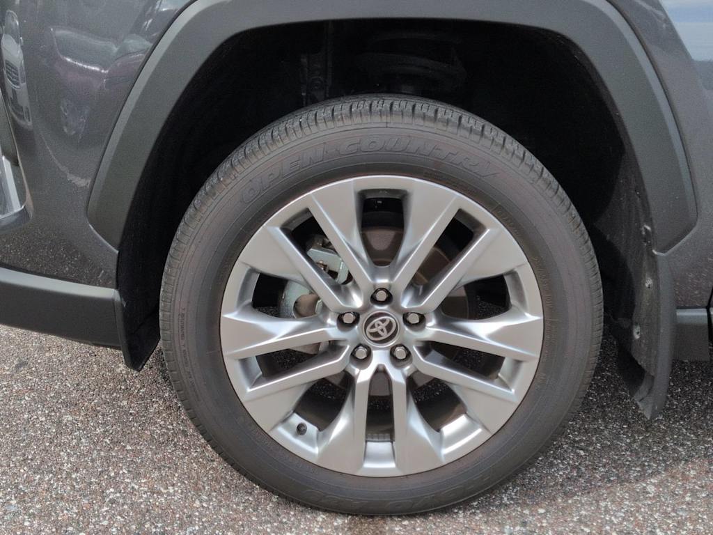 Thumbnail: 2025 Toyota RAV4 - 7