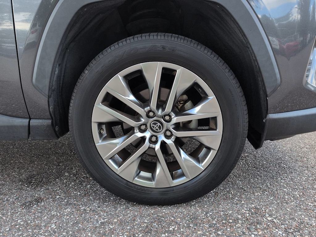 Thumbnail: 2019 Toyota RAV4 - 7
