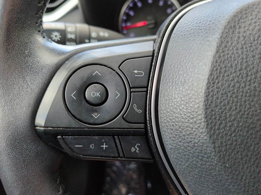 Thumbnail: 2019 Toyota RAV4 - 26