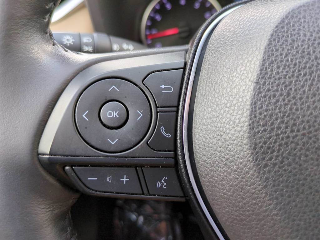 Thumbnail: 2019 Toyota RAV4 - 26
