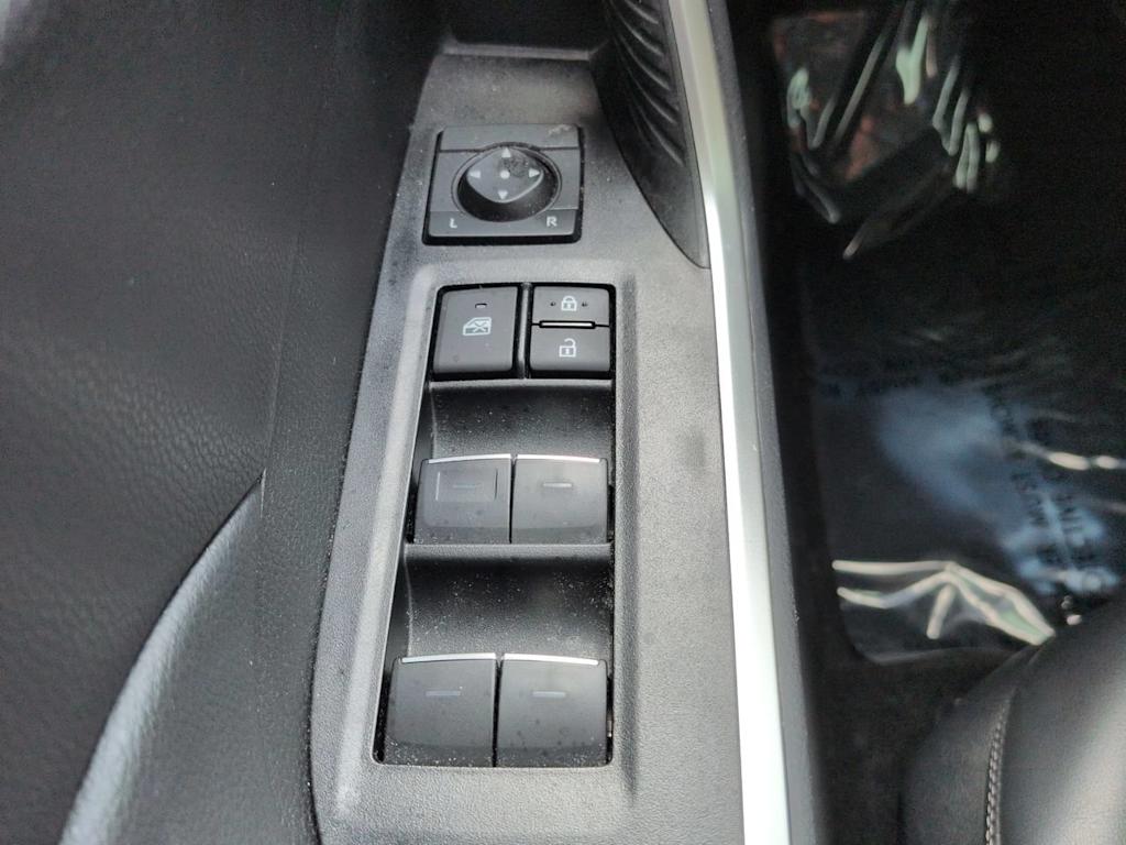Thumbnail: 2024 Toyota RAV4 - 24