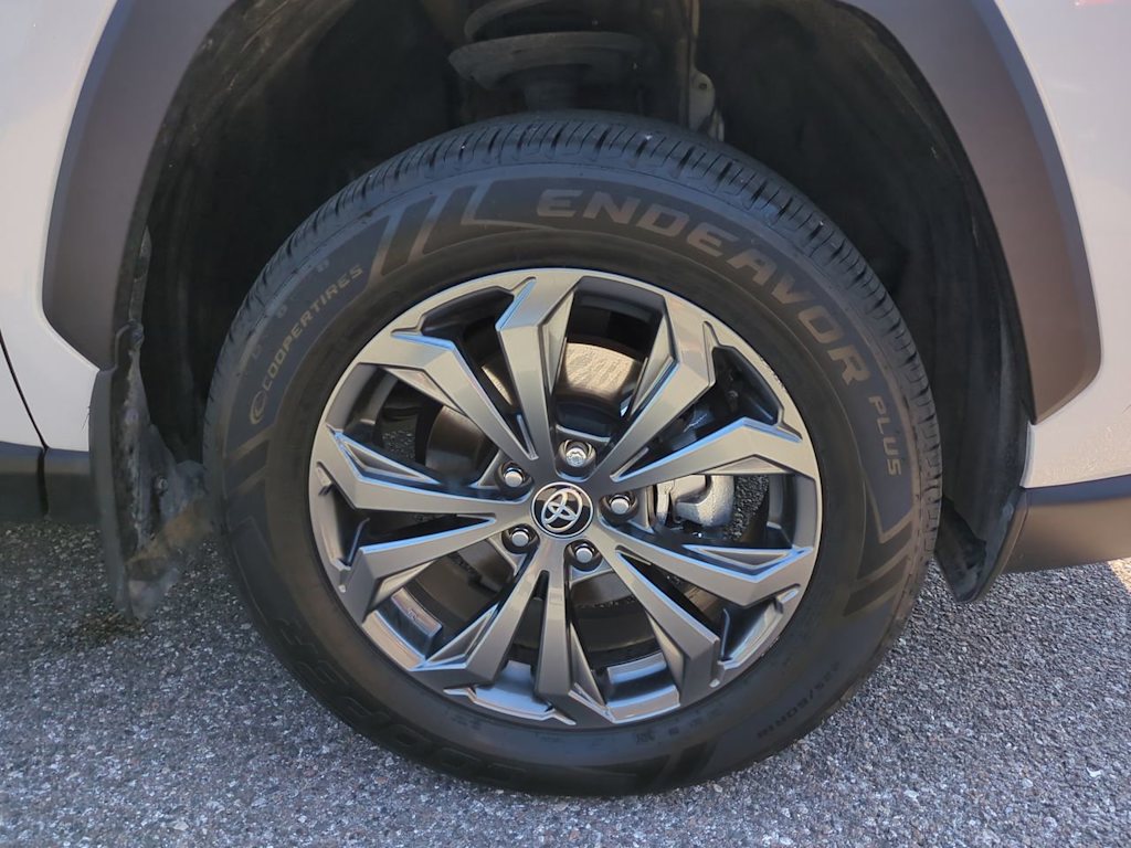 Thumbnail: 2024 Toyota RAV4 - 7