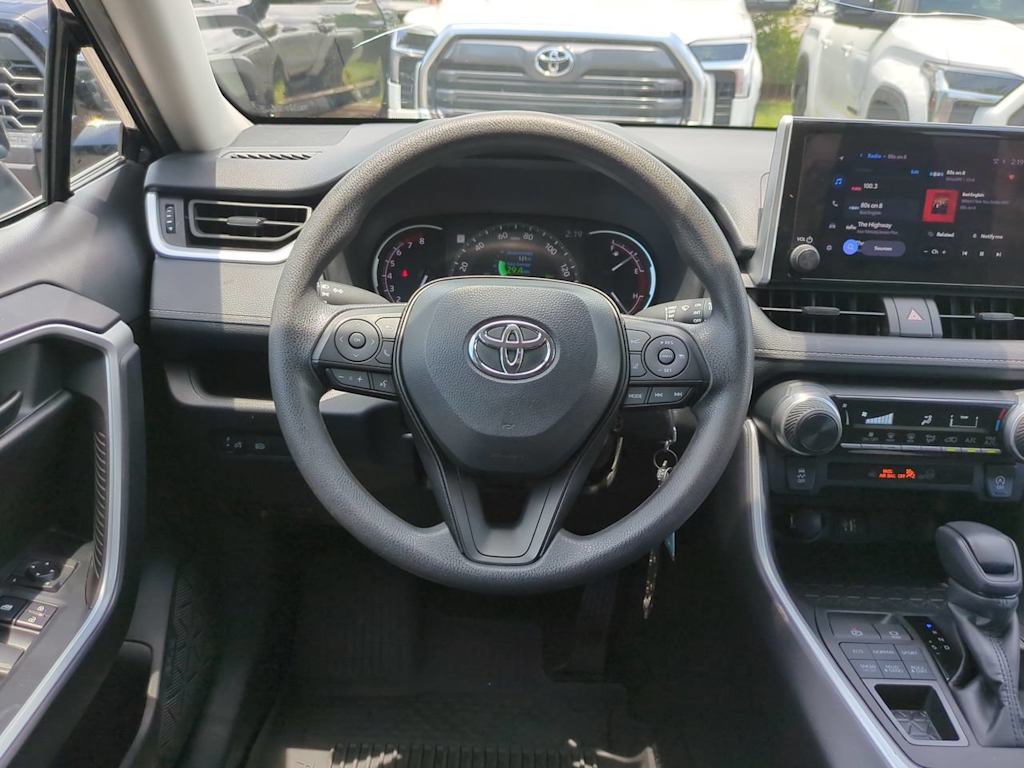 Thumbnail: 2024 Toyota RAV4 - 8