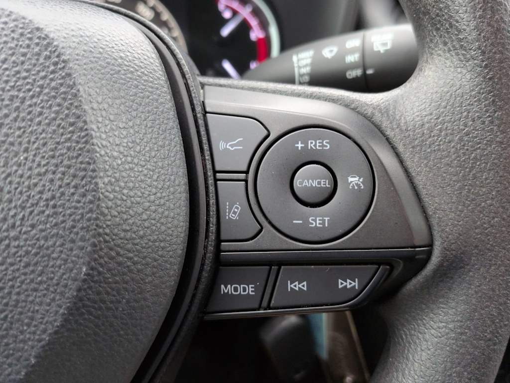Thumbnail: 2024 Toyota RAV4 - 24