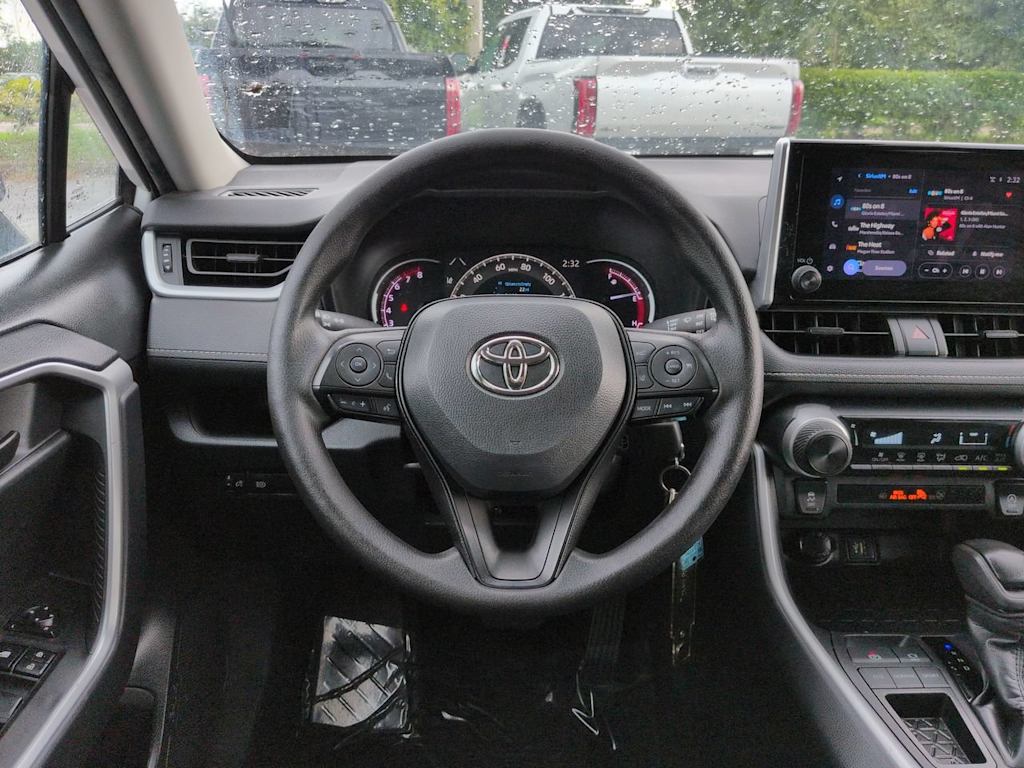 Thumbnail: 2024 Toyota RAV4 - 8