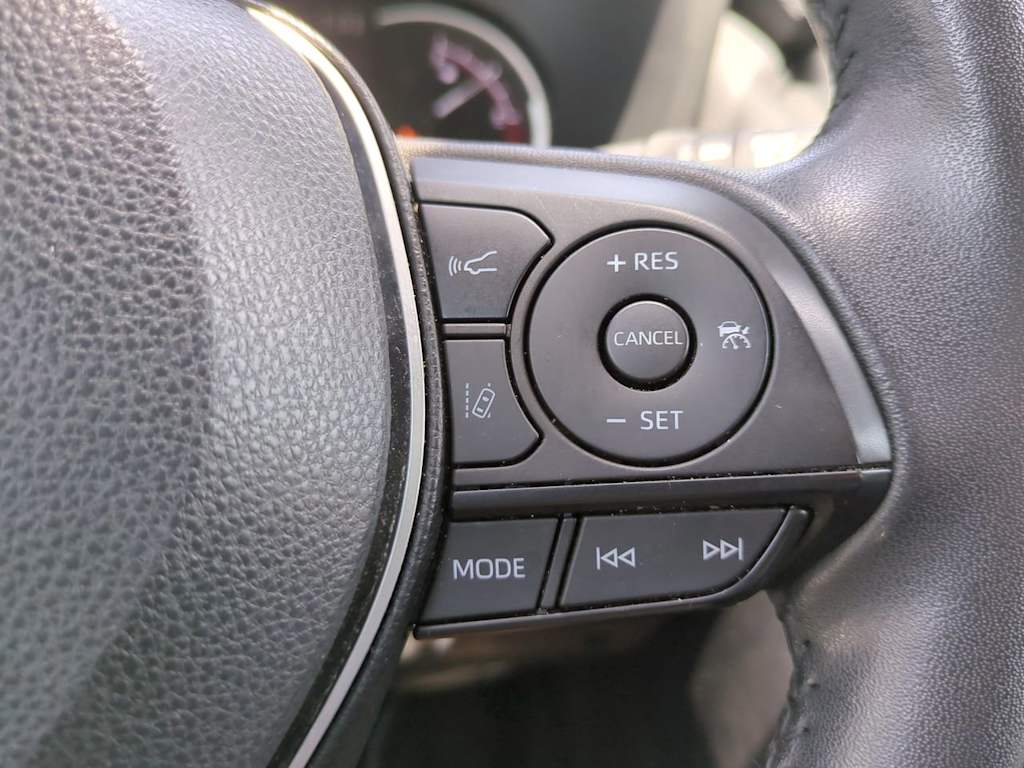 Thumbnail: 2024 Toyota RAV4 - 25