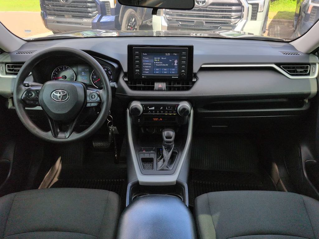 Thumbnail: 2021 Toyota RAV4 - 2