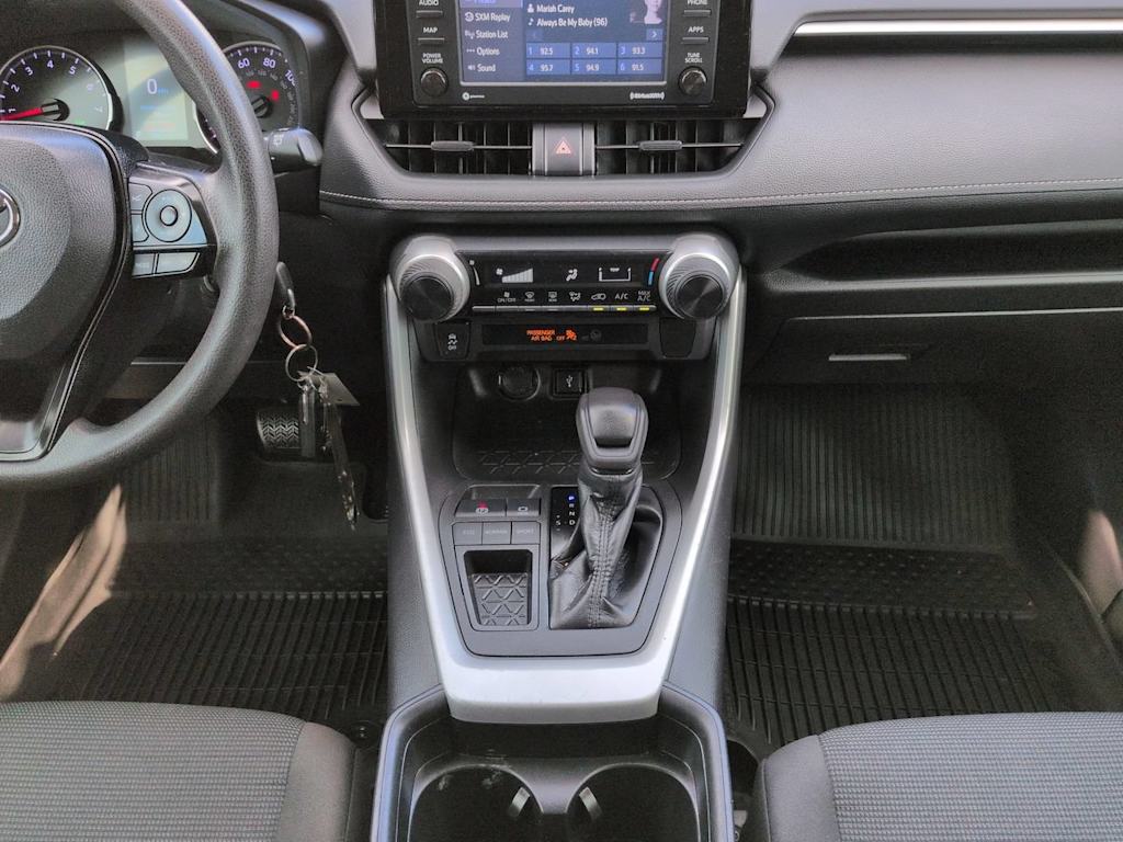 Thumbnail: 2021 Toyota RAV4 - 12