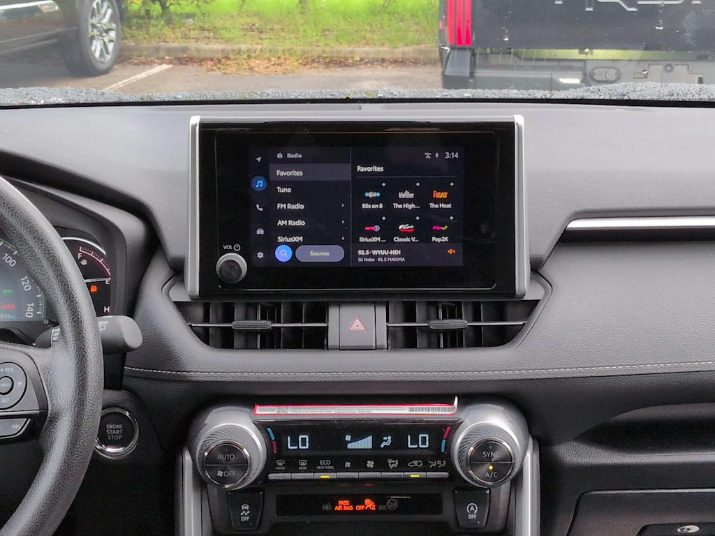 Thumbnail: 2025 Toyota RAV4 - 13