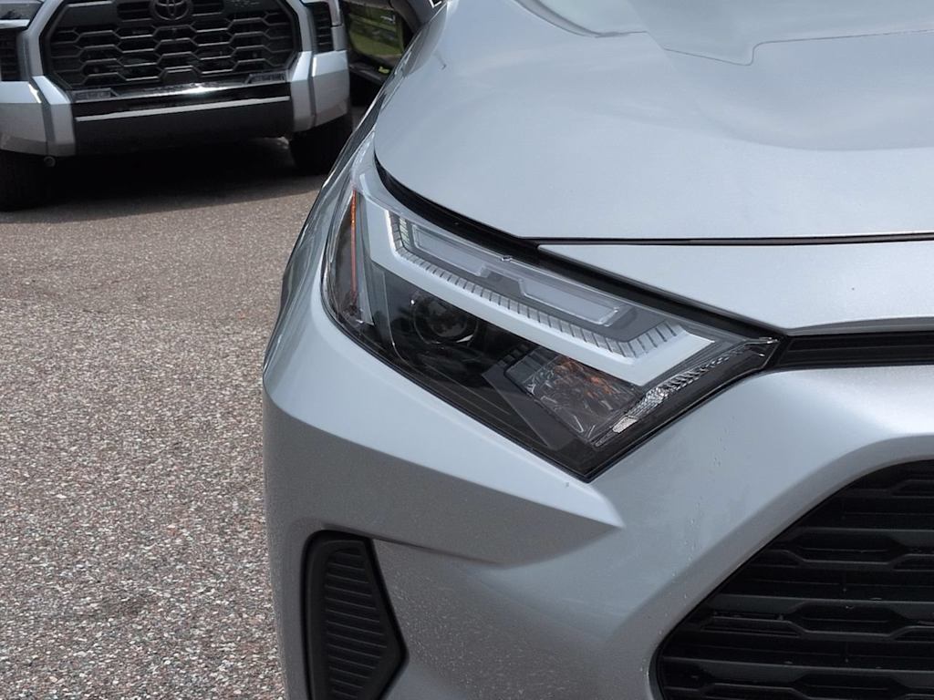 Thumbnail: 2024 Toyota RAV4 - 18