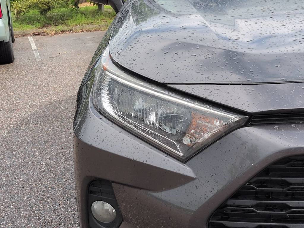 Thumbnail: 2021 Toyota RAV4 - 18