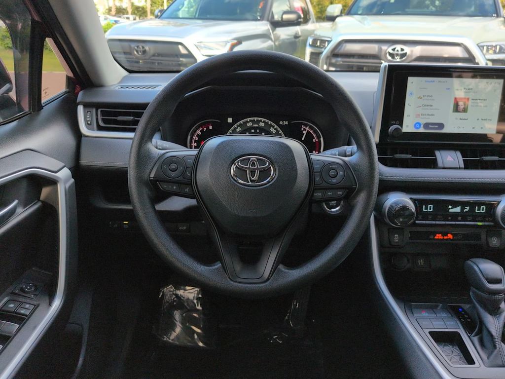 Thumbnail: 2025 Toyota RAV4 - 8