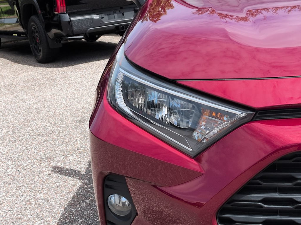 Thumbnail: 2021 Toyota RAV4 - 19