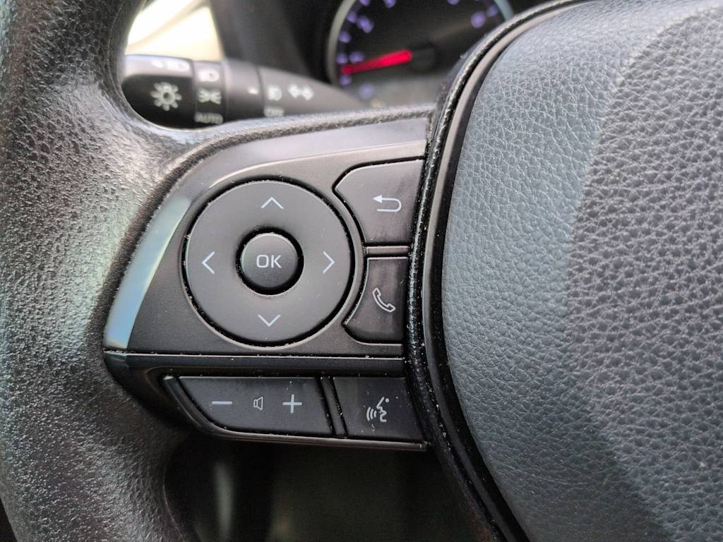 Thumbnail: 2021 Toyota RAV4 - 24