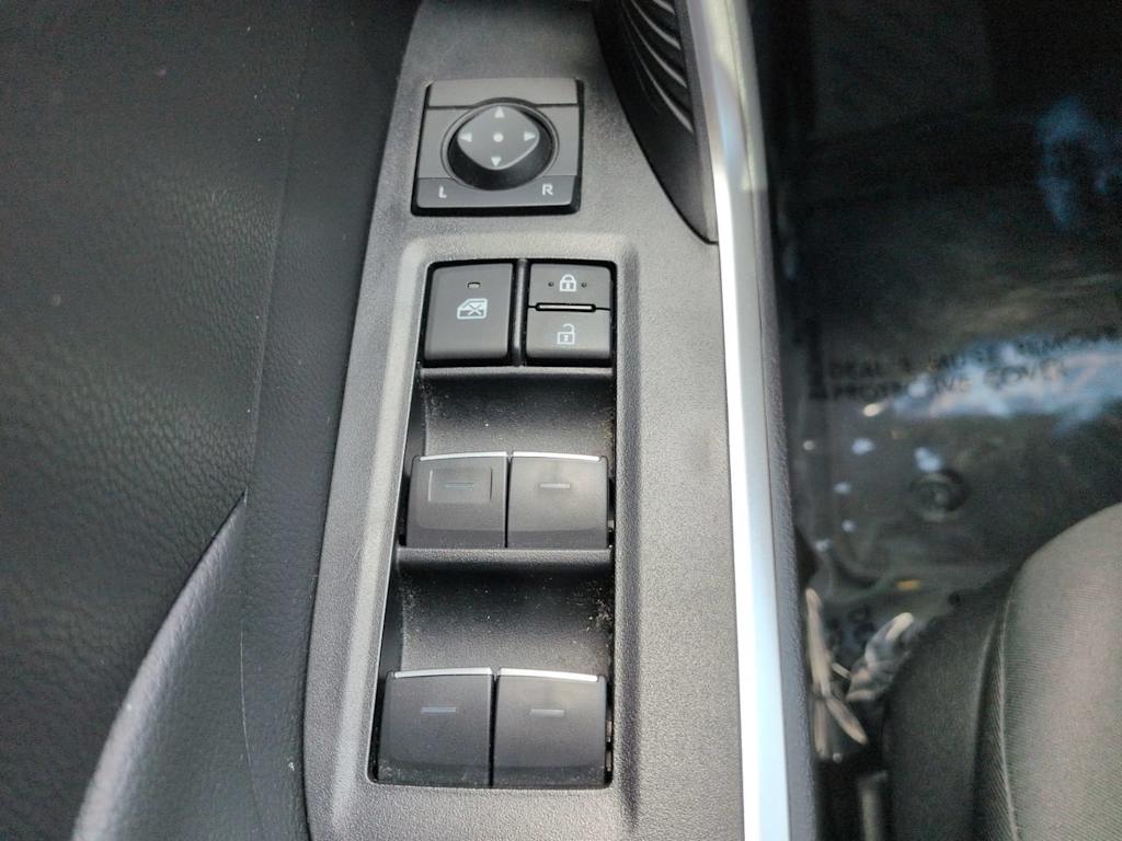 Thumbnail: 2024 Toyota RAV4 - 23