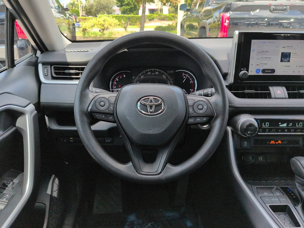 Thumbnail: 2024 Toyota RAV4 - 8