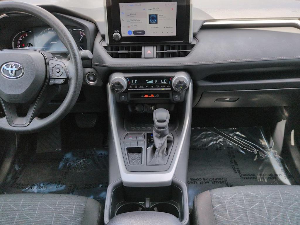 Thumbnail: 2024 Toyota RAV4 - 12