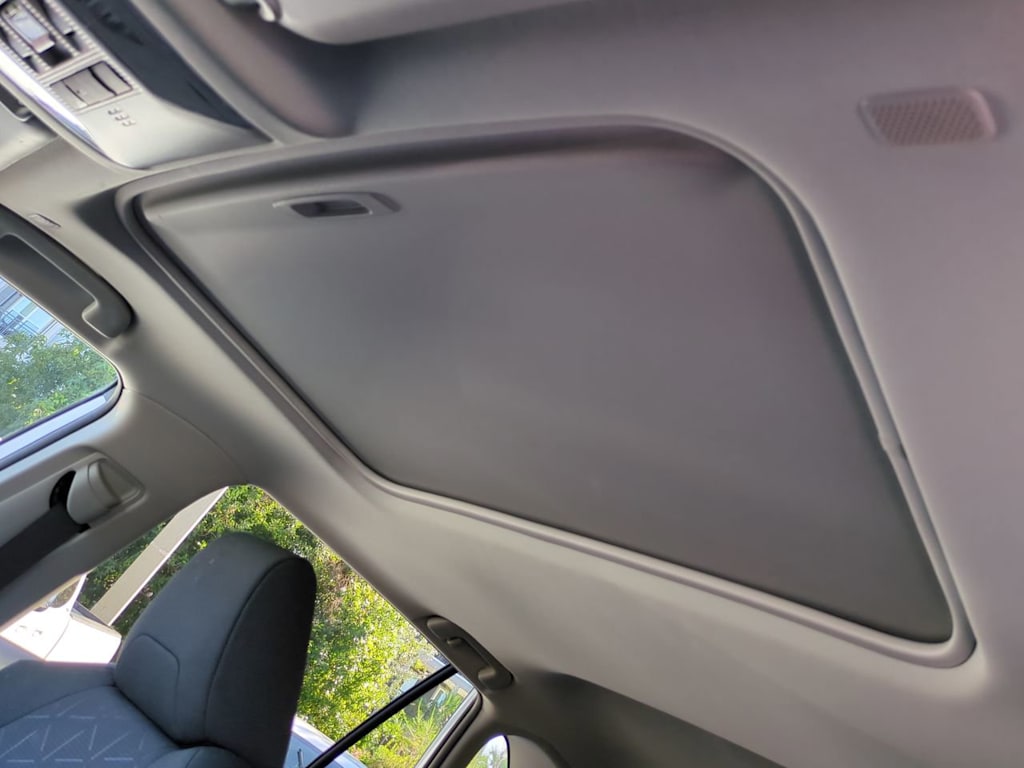 Thumbnail: 2024 Toyota RAV4 - 21