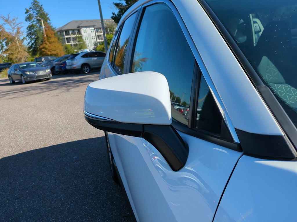 Thumbnail: 2024 Toyota RAV4 - 19