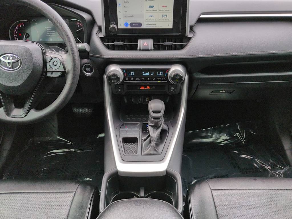Thumbnail: 2025 Toyota RAV4 - 12