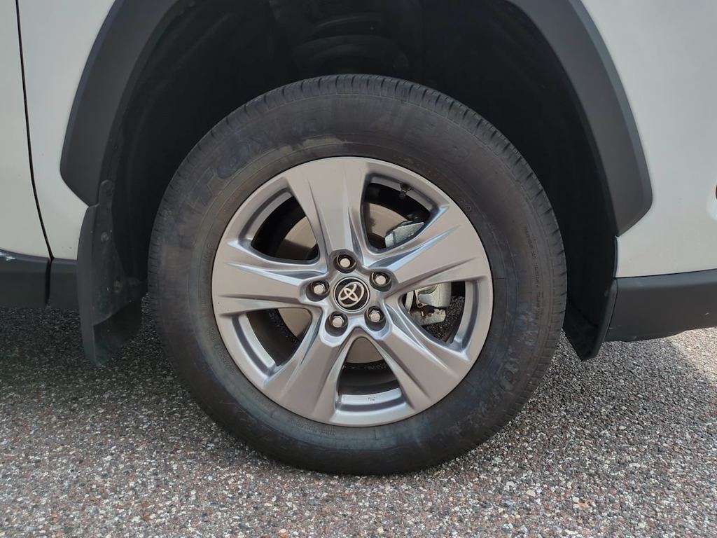 Thumbnail: 2025 Toyota RAV4 - 7