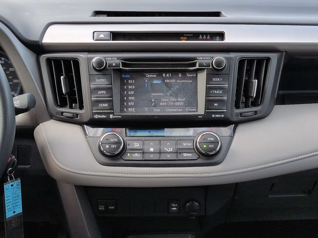 Thumbnail: 2017 Toyota RAV4 - 13