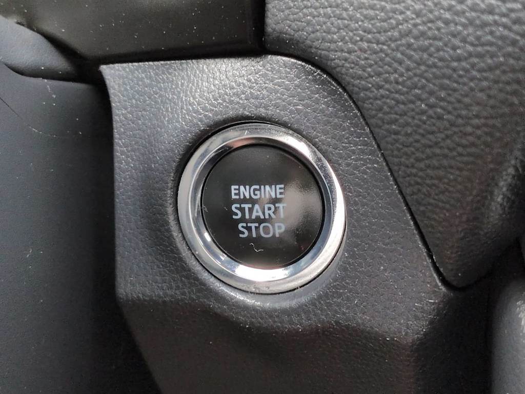 Thumbnail: 2019 Toyota RAV4 - 28