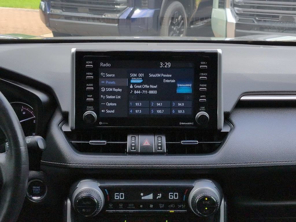 Thumbnail: 2019 Toyota RAV4 - 13