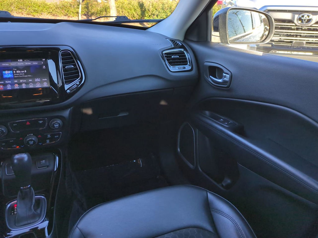 Thumbnail: 2019 Jeep Compass - 18