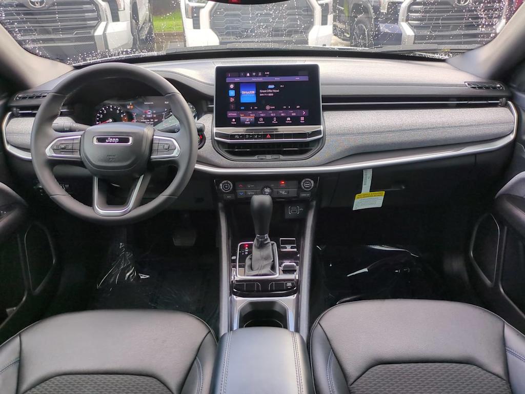 Thumbnail: 2024 Jeep Compass - 2