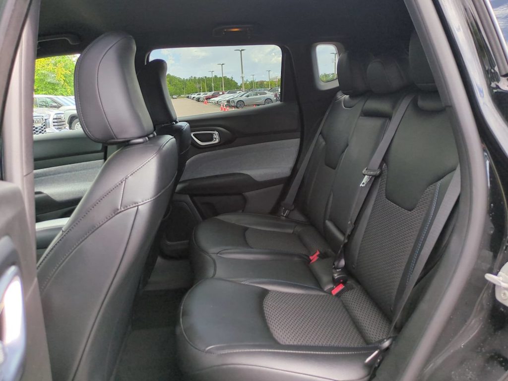 Thumbnail: 2025 Jeep Compass - 11