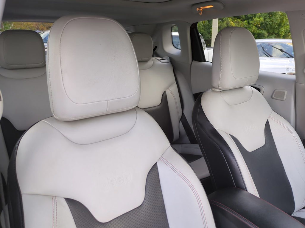 Thumbnail: 2019 Jeep Compass - 9