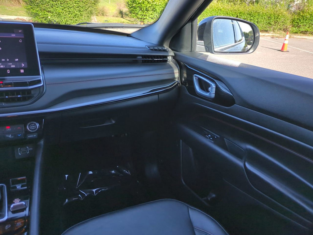 Thumbnail: 2025 Jeep Compass - 20