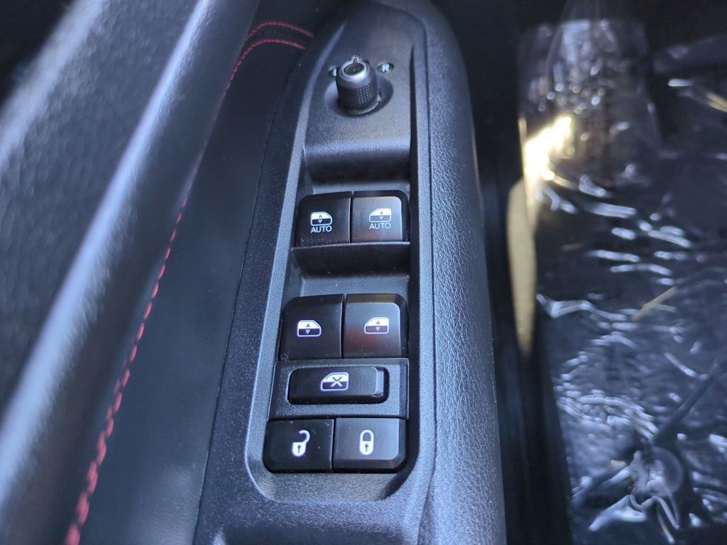 Thumbnail: 2025 Jeep Compass - 23