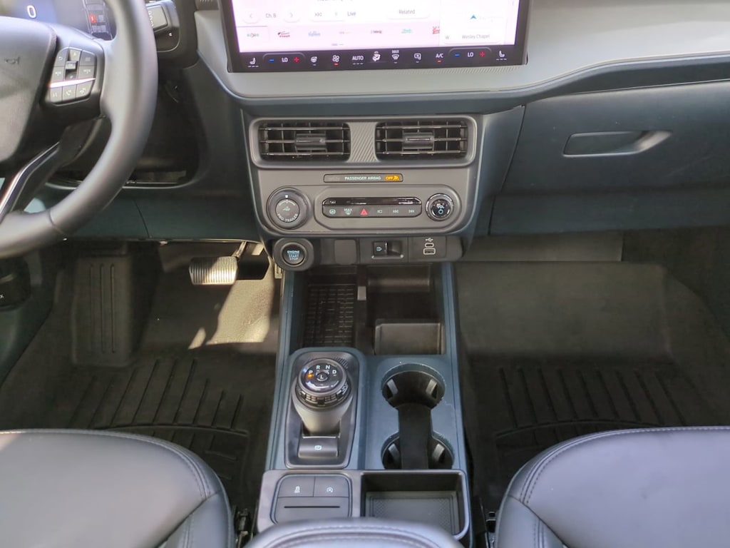 Thumbnail: 2025 Ford Maverick - 12