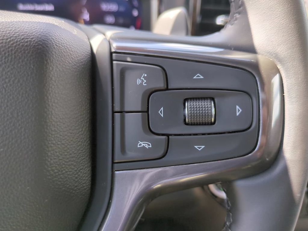 Thumbnail: 2025 Chevrolet Silverado 1500 - 28