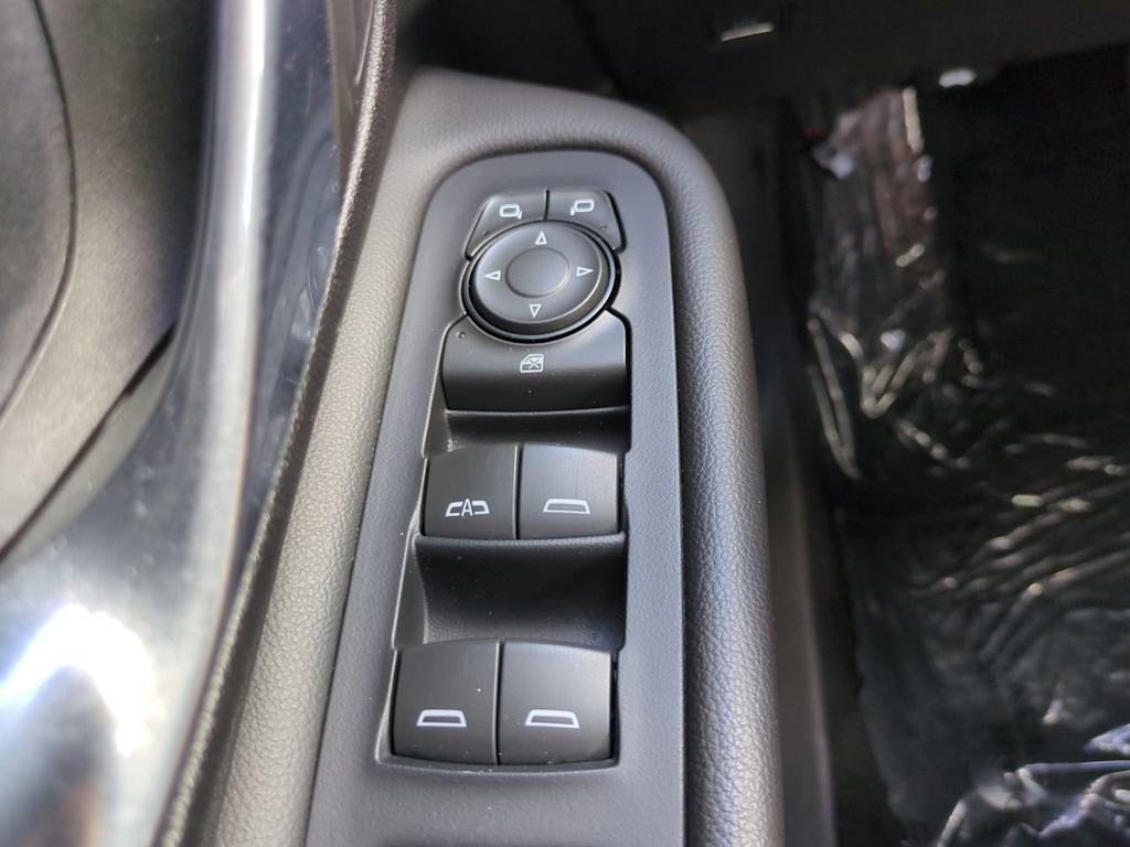 Thumbnail: 2023 GMC Terrain - 24