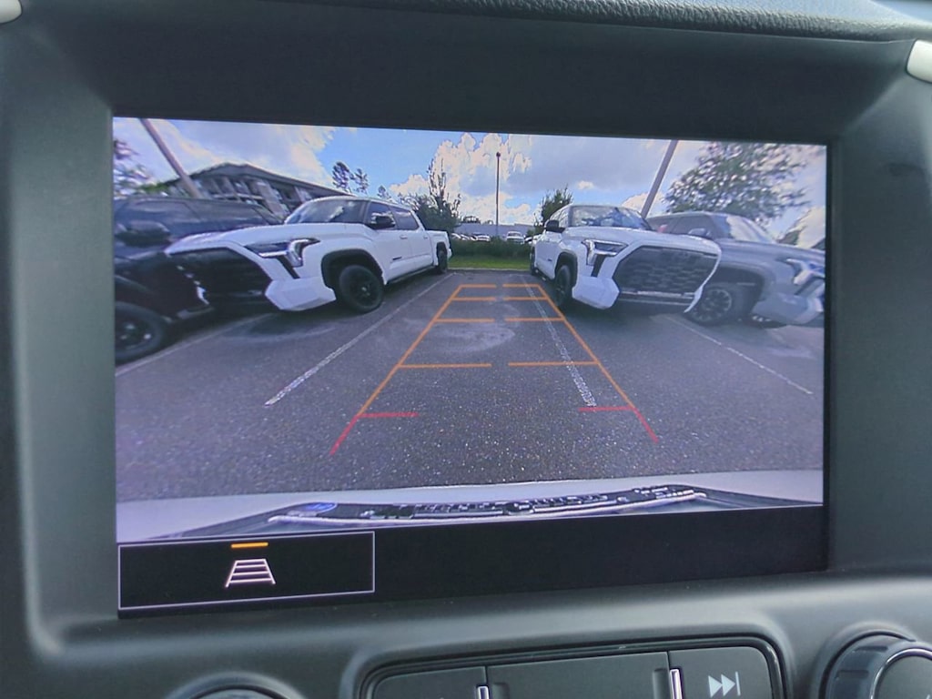 Thumbnail: 2023 GMC Terrain - 21