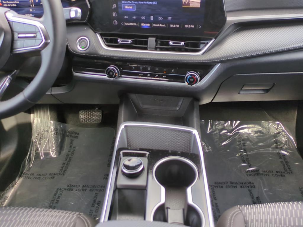 Thumbnail: 2026 Chevrolet Equinox - 14