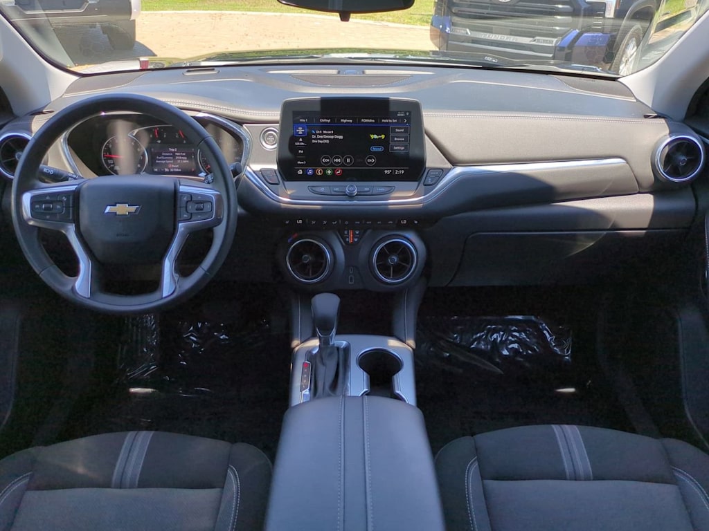 Thumbnail: 2025 Chevrolet Blazer - 2