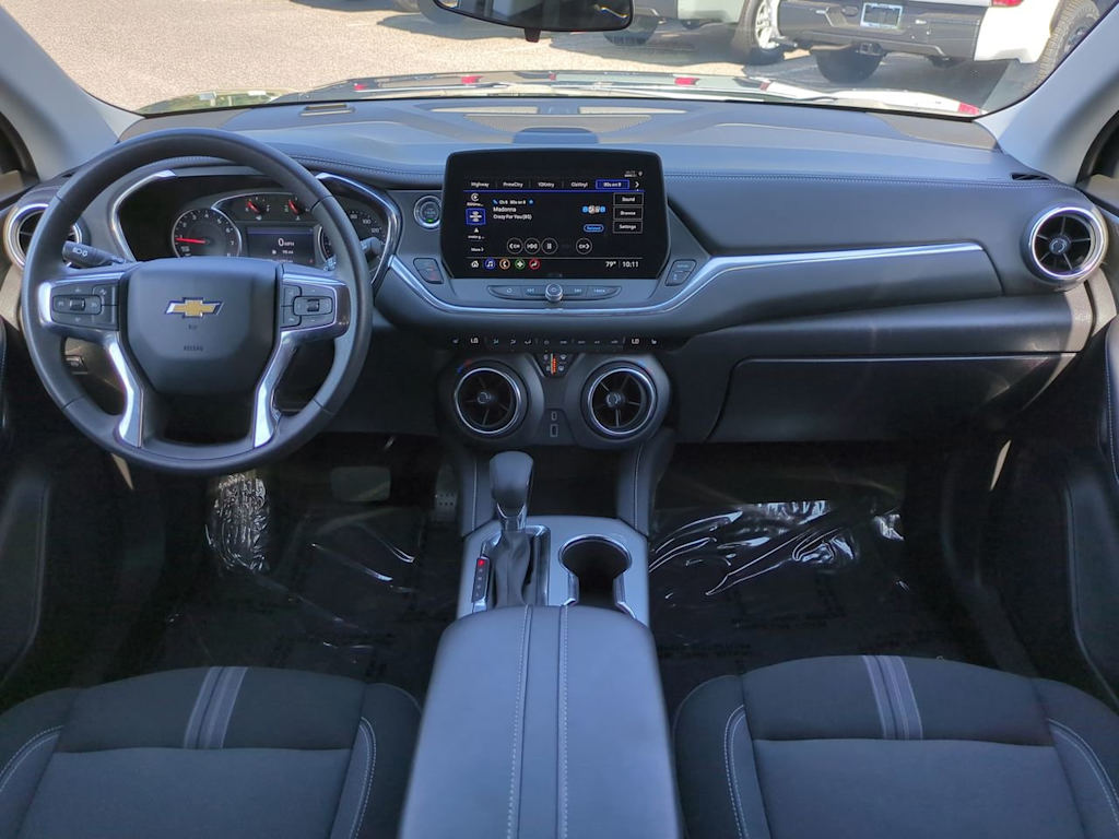 Thumbnail: 2025 Chevrolet Blazer - 2