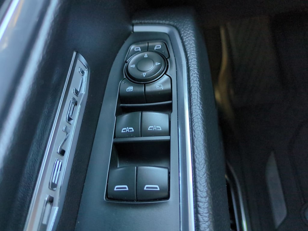 Thumbnail: 2025 GMC Sierra 1500 - 26