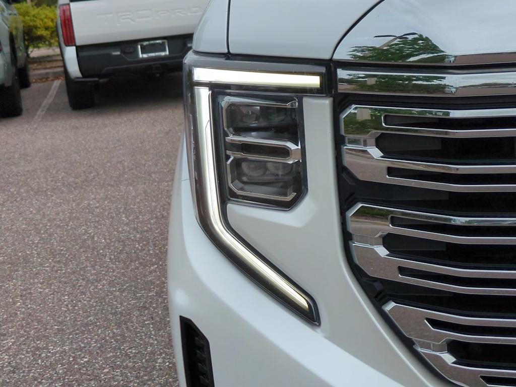 Thumbnail: 2023 GMC Sierra 1500 - 7
